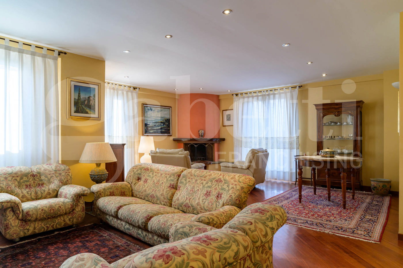 Quadrilocale in vendita a Gubbio