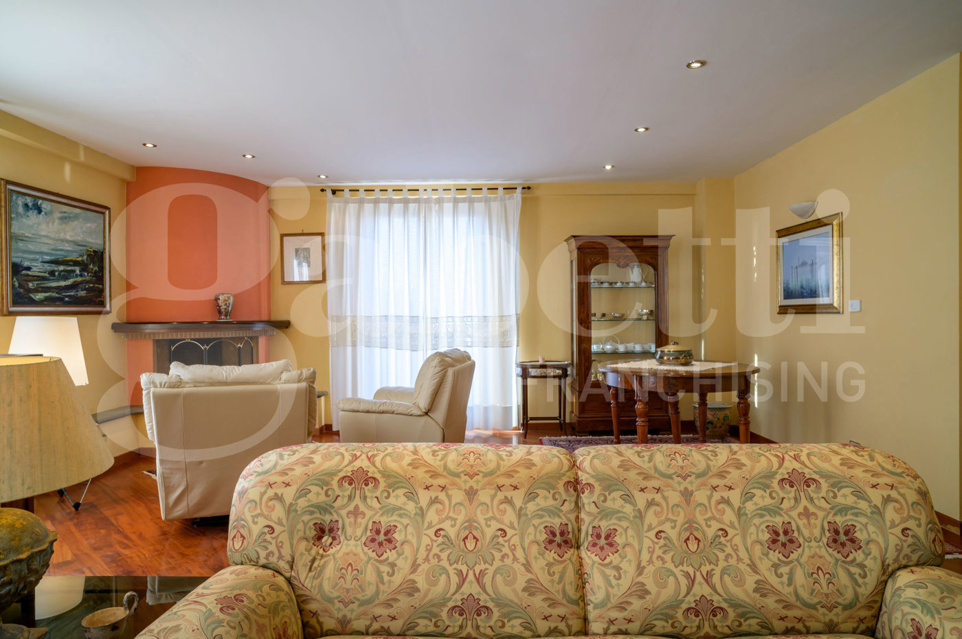 Quadrilocale in vendita a Gubbio