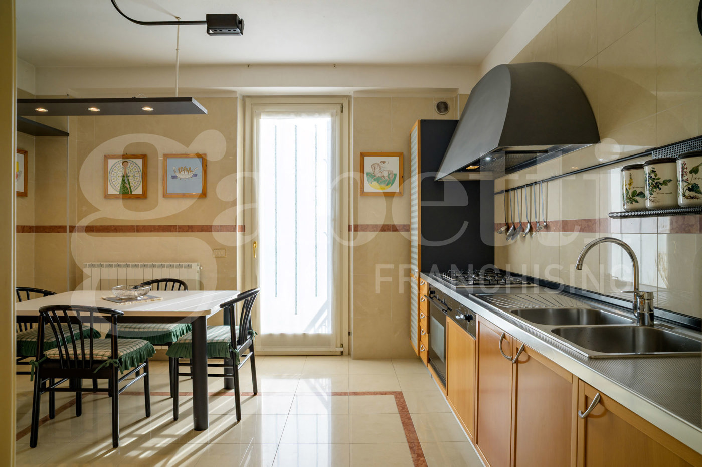 Quadrilocale in vendita a Gubbio