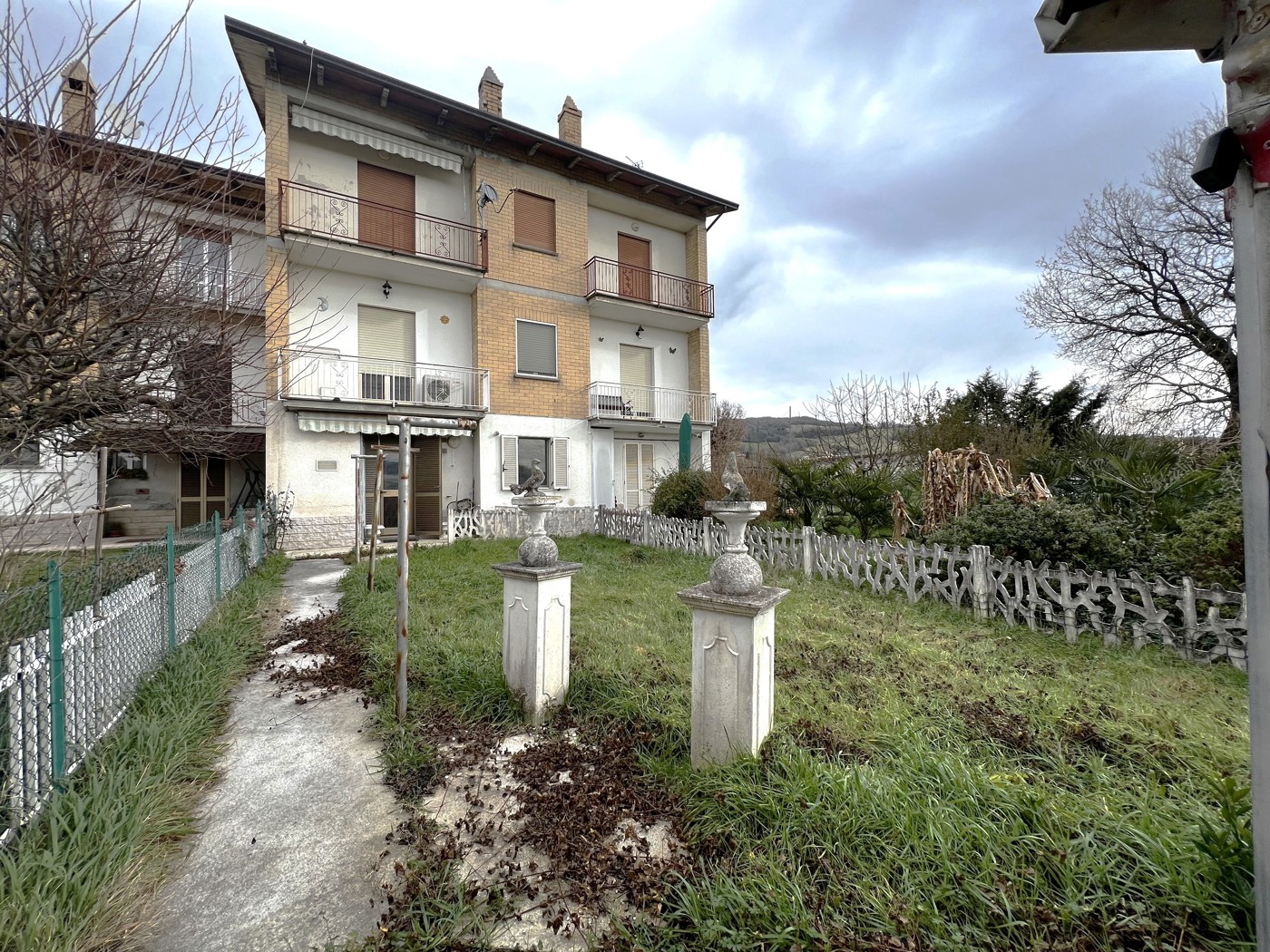 Appartamento con giardino a Gubbio