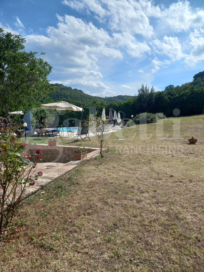 Rustico in vendita a Gubbio