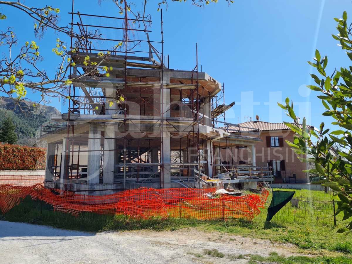 Casa indipendente in vendita a Gubbio