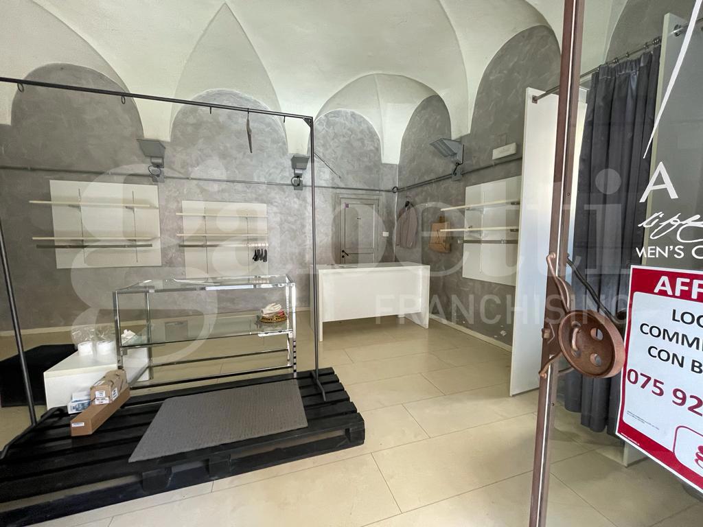 Negozio in affitto a Gubbio