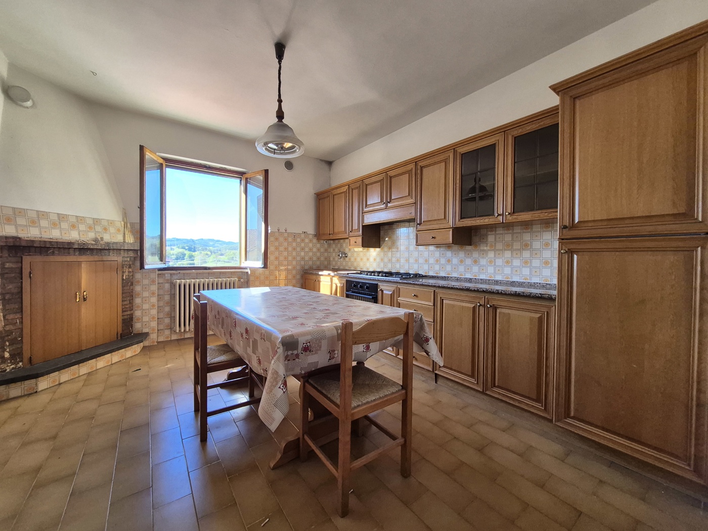 Appartamento con giardino a Gubbio