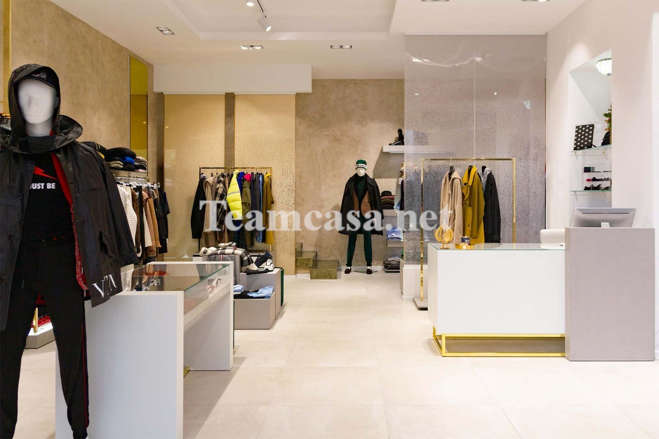 Negozio in affitto a Pesaro