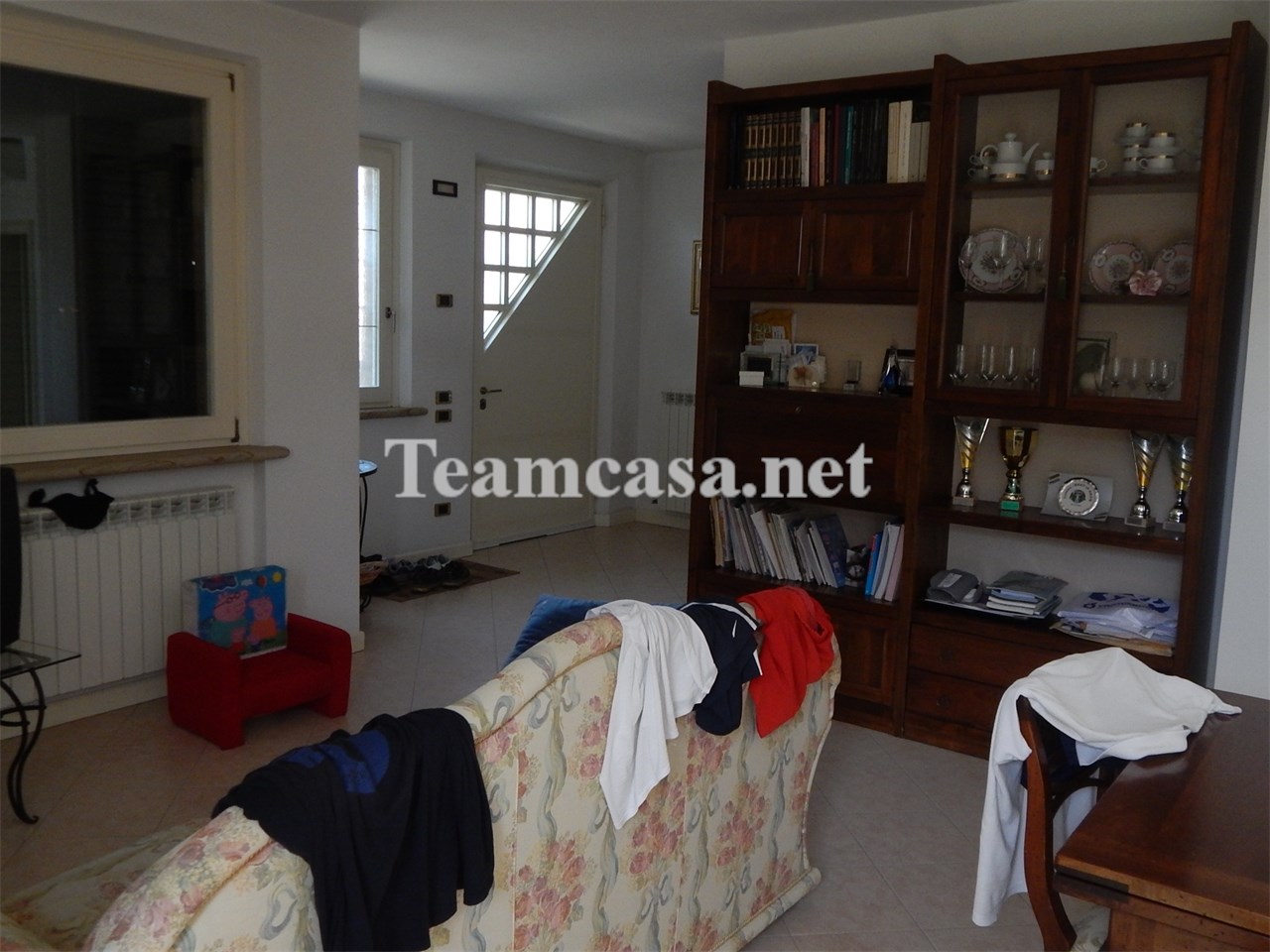 Villa con box a Pesaro