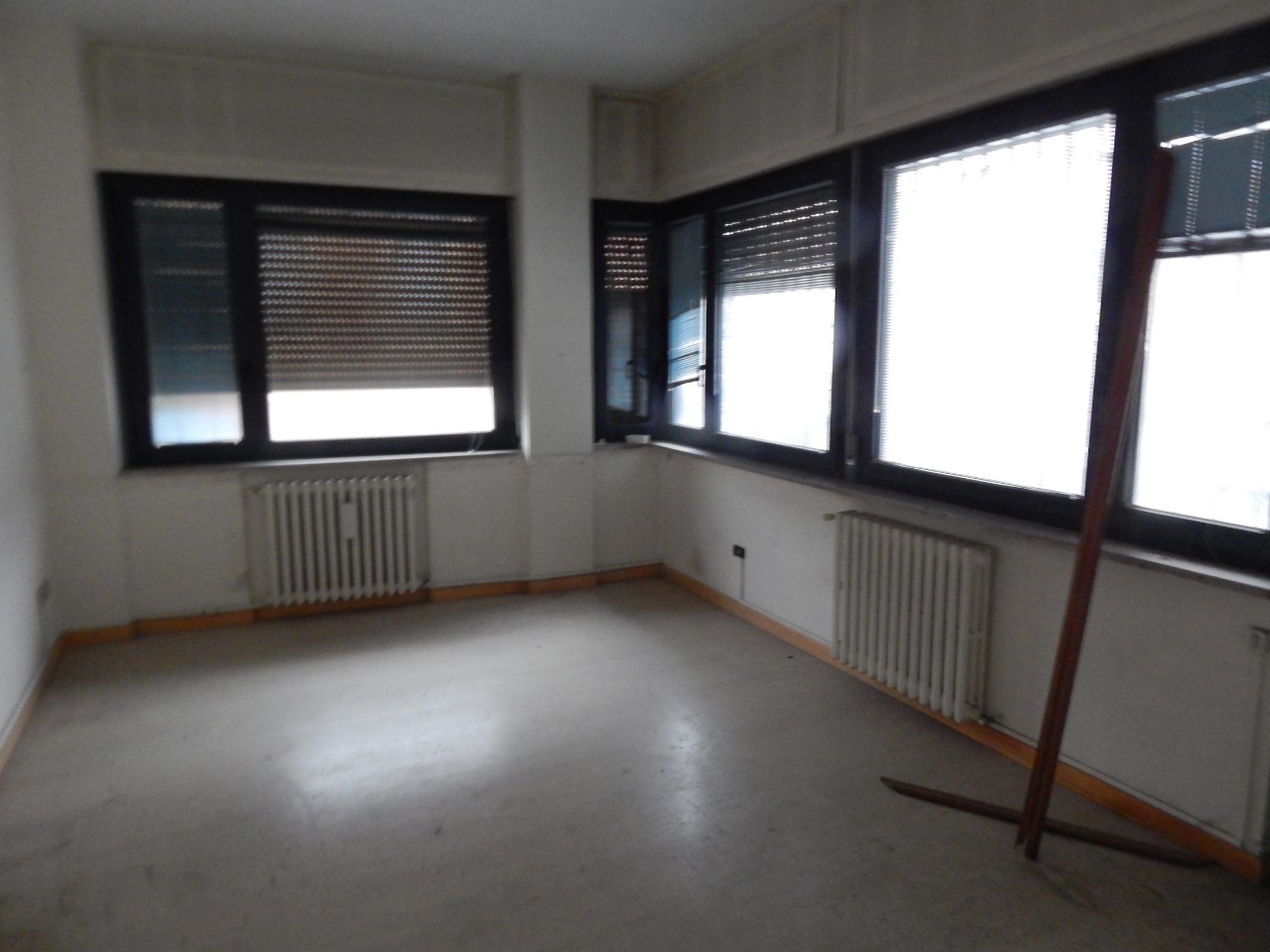 Ufficio con terrazzo a Pesaro