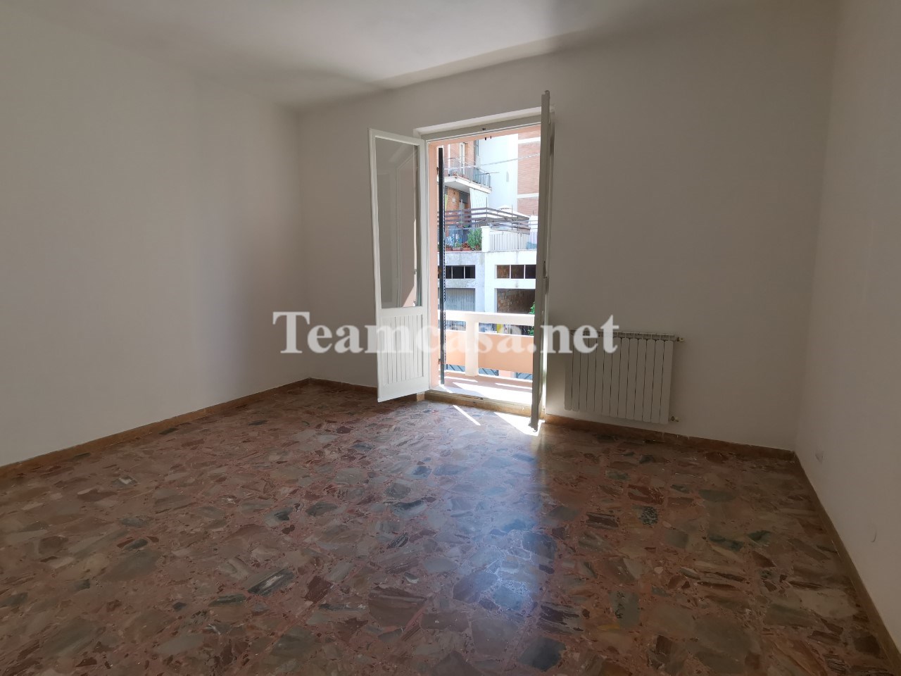 Quadrilocale con giardino a Pesaro