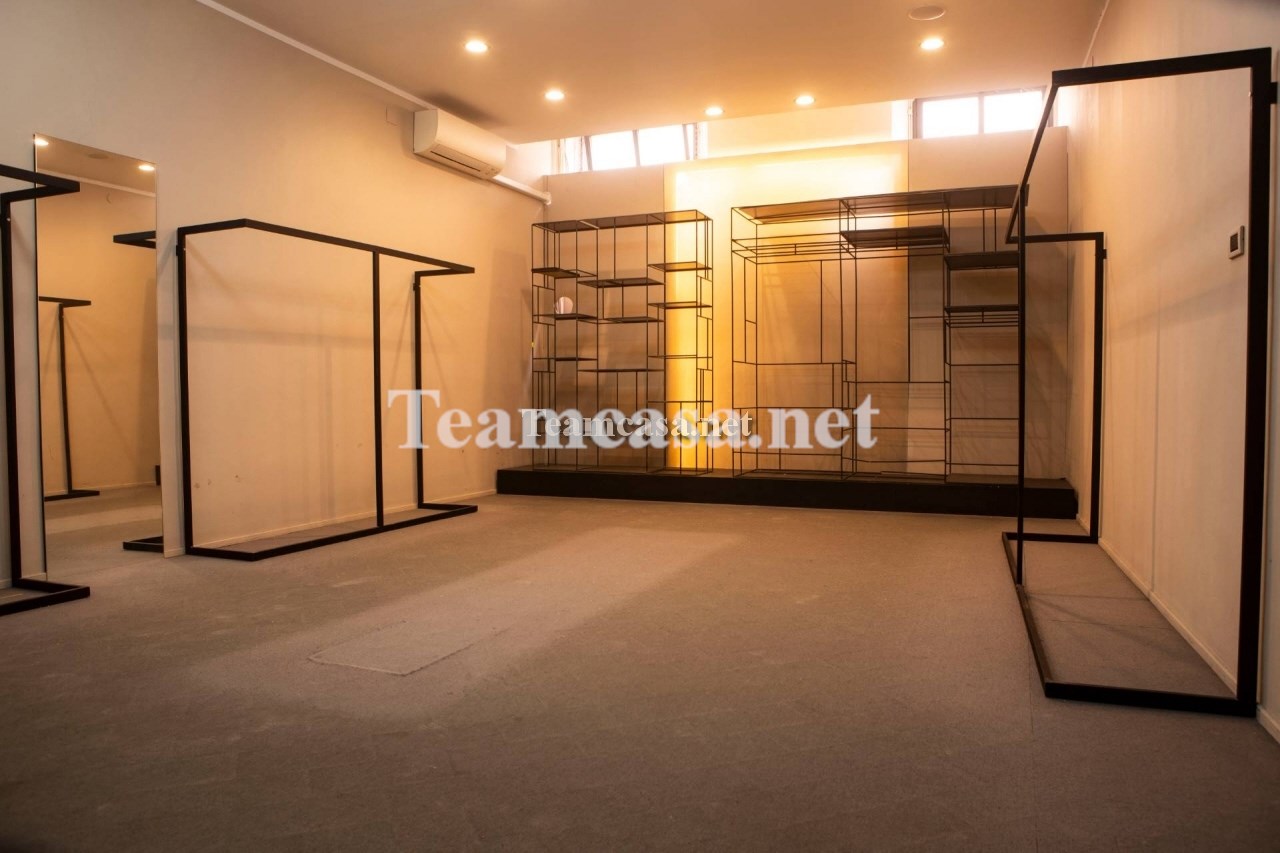 Negozio in affitto a Pesaro