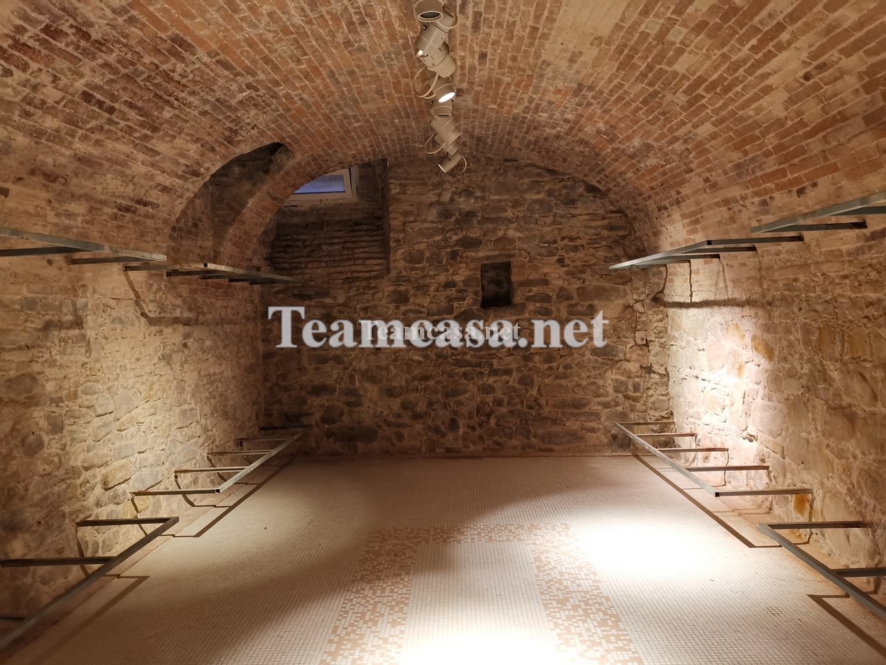 Negozio in affitto a Pesaro