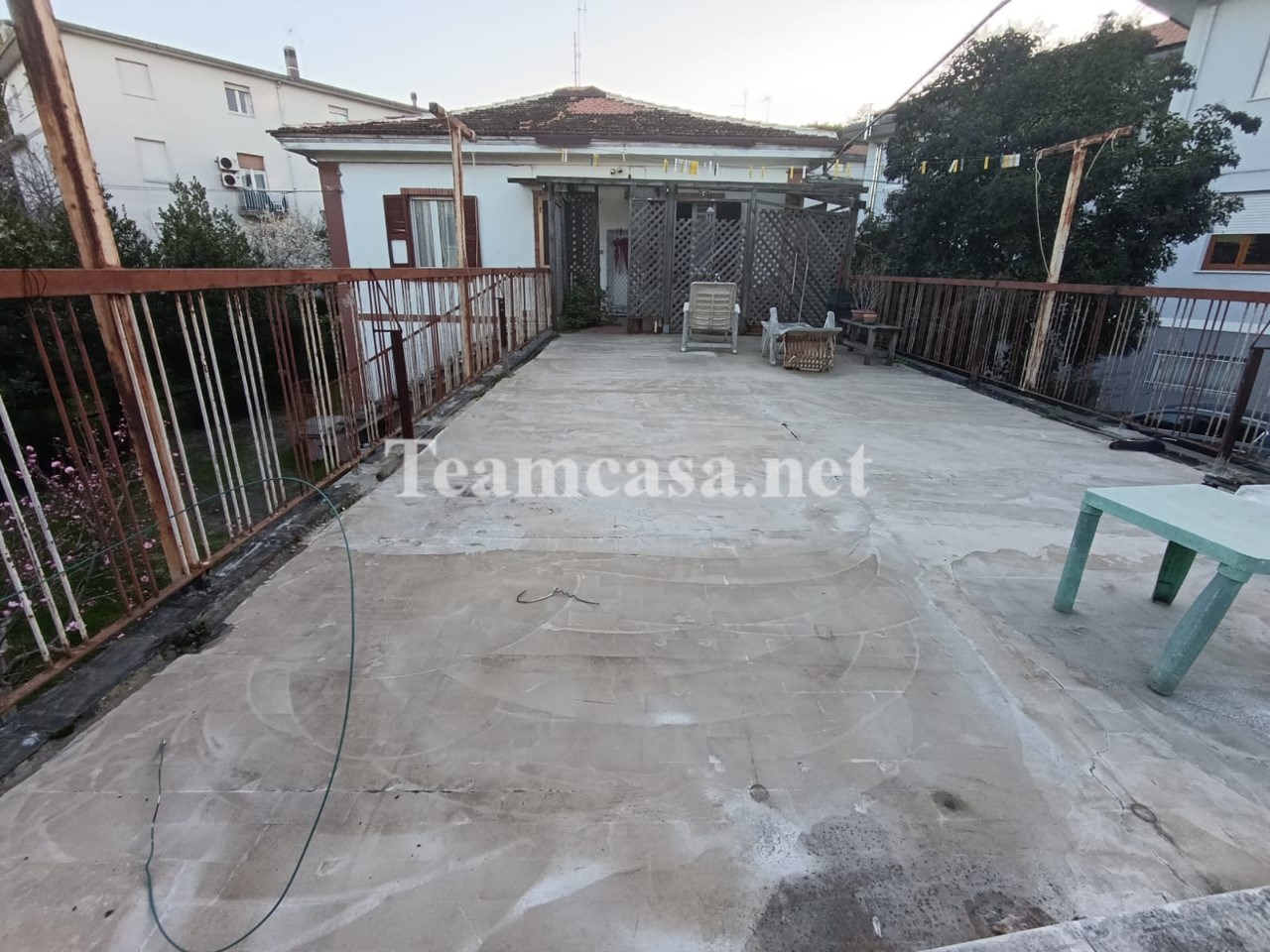 Casa indipendente con giardino a Pesaro