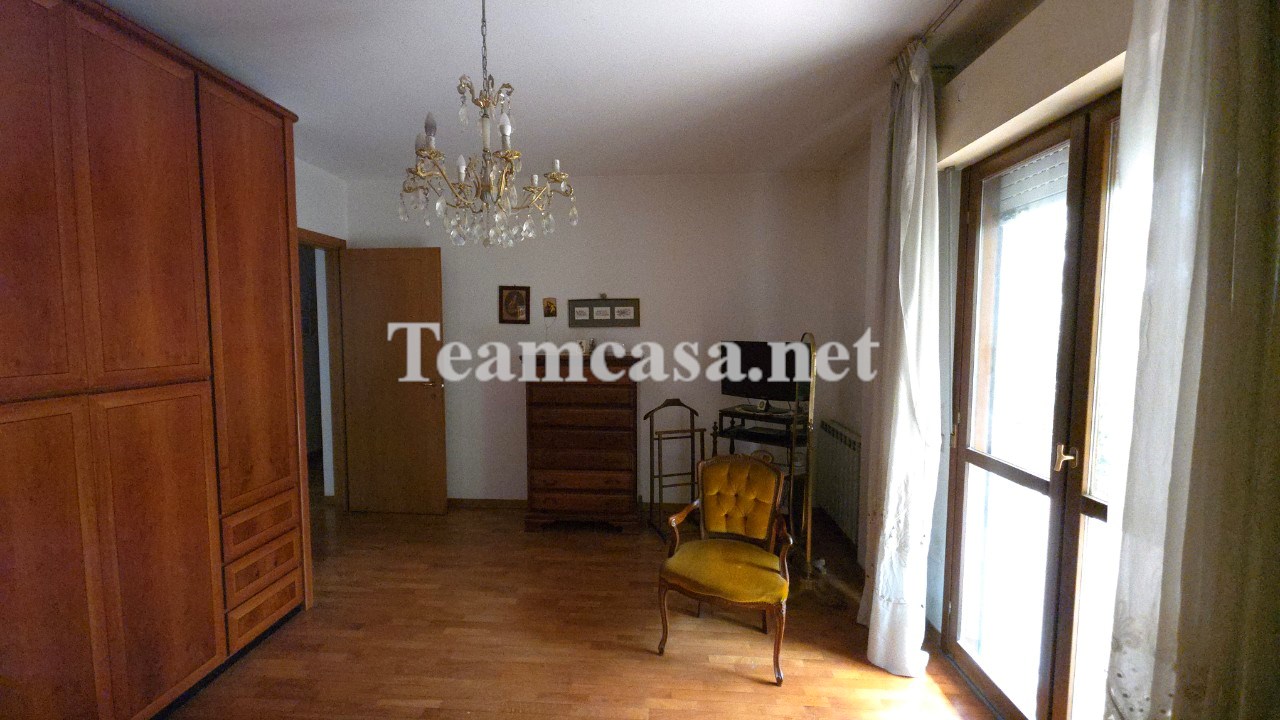 Quadrilocale con giardino a Pesaro