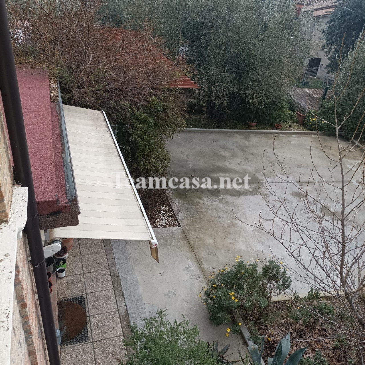 Casa indipendente con giardino a Mombaroccio