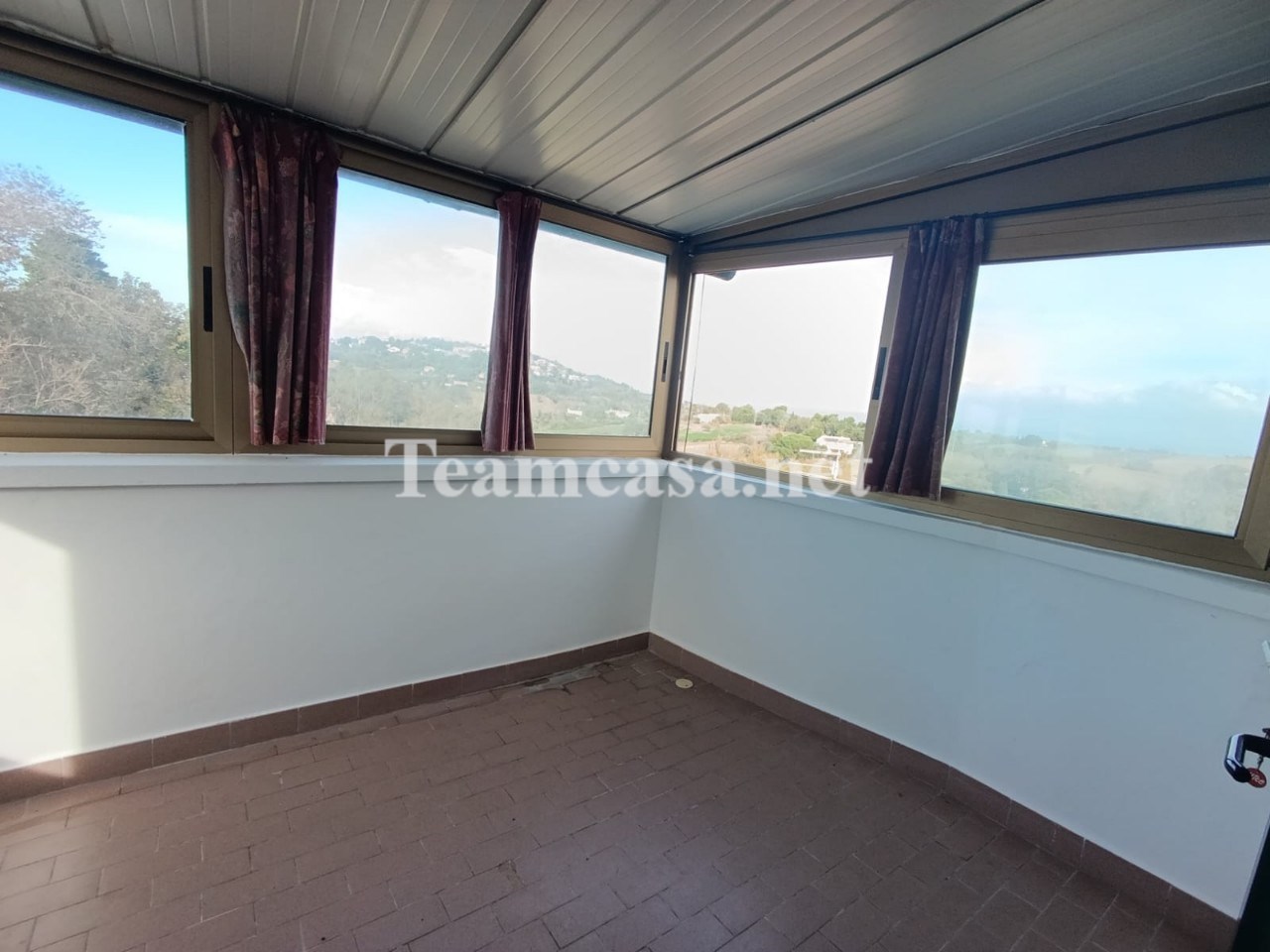 Villa con terrazzo a Pesaro