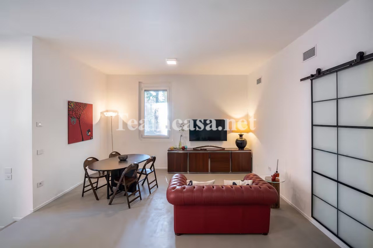 Trilocale con terrazzo a Pesaro