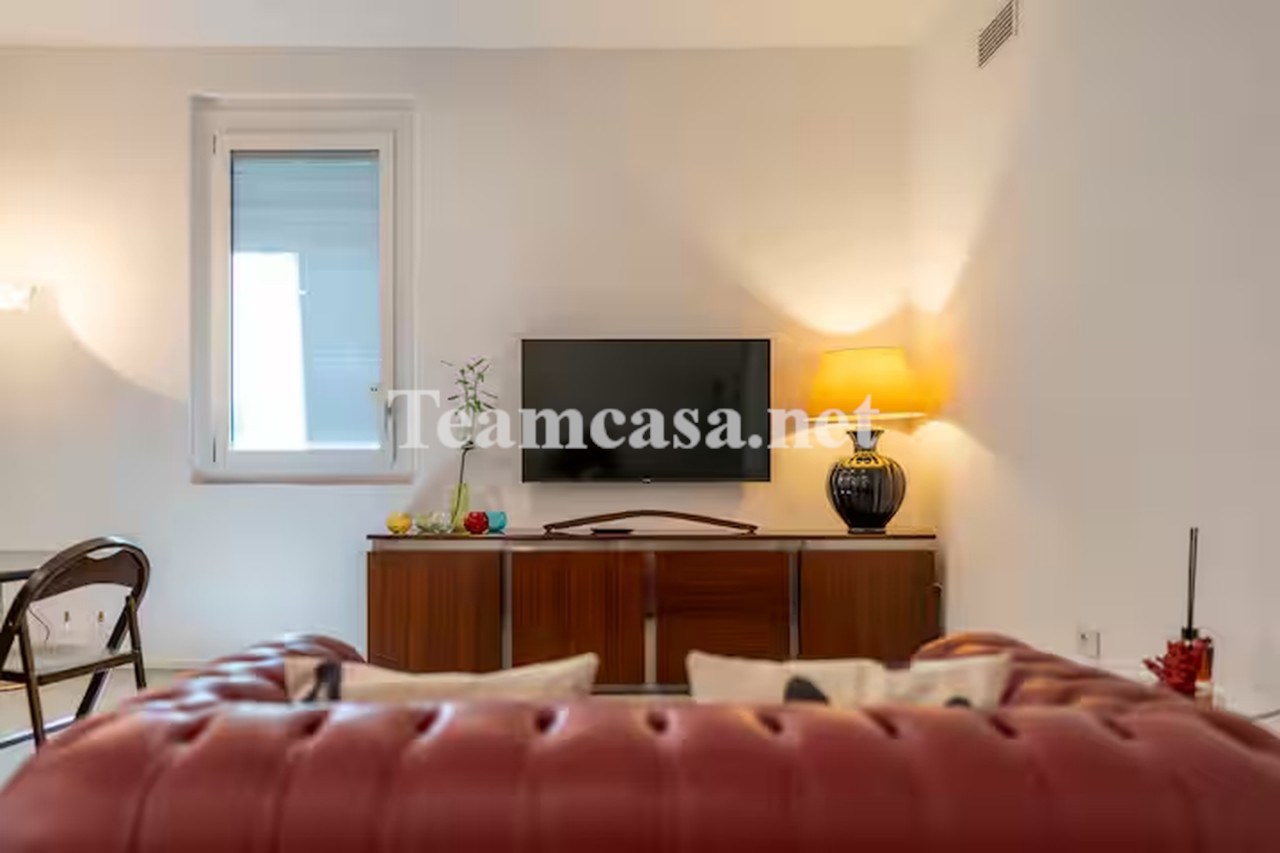 Trilocale con terrazzo a Pesaro