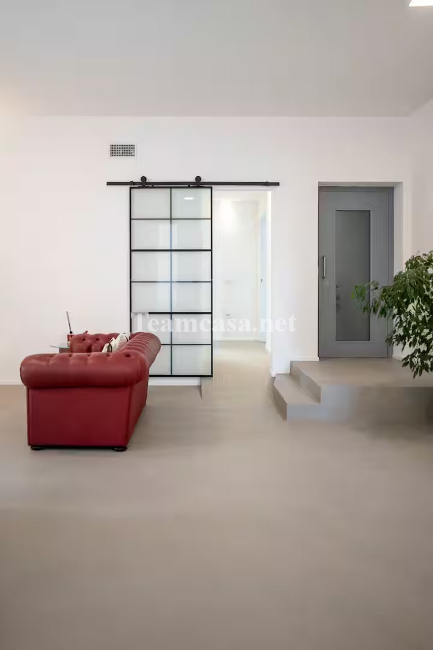 Trilocale con terrazzo a Pesaro