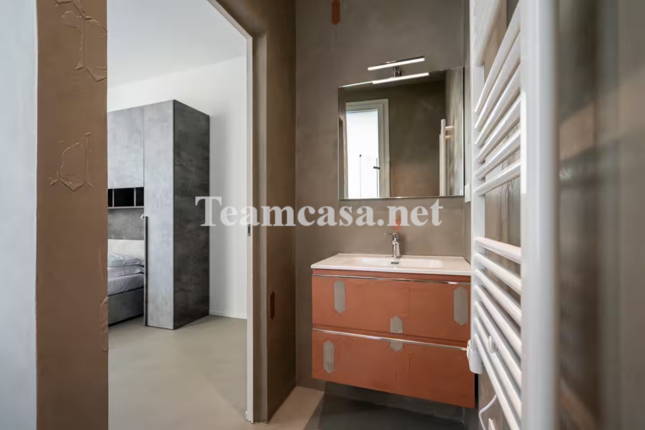 Trilocale con terrazzo a Pesaro