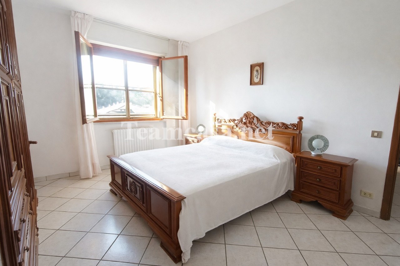 Quadrilocale con terrazzo a Pesaro