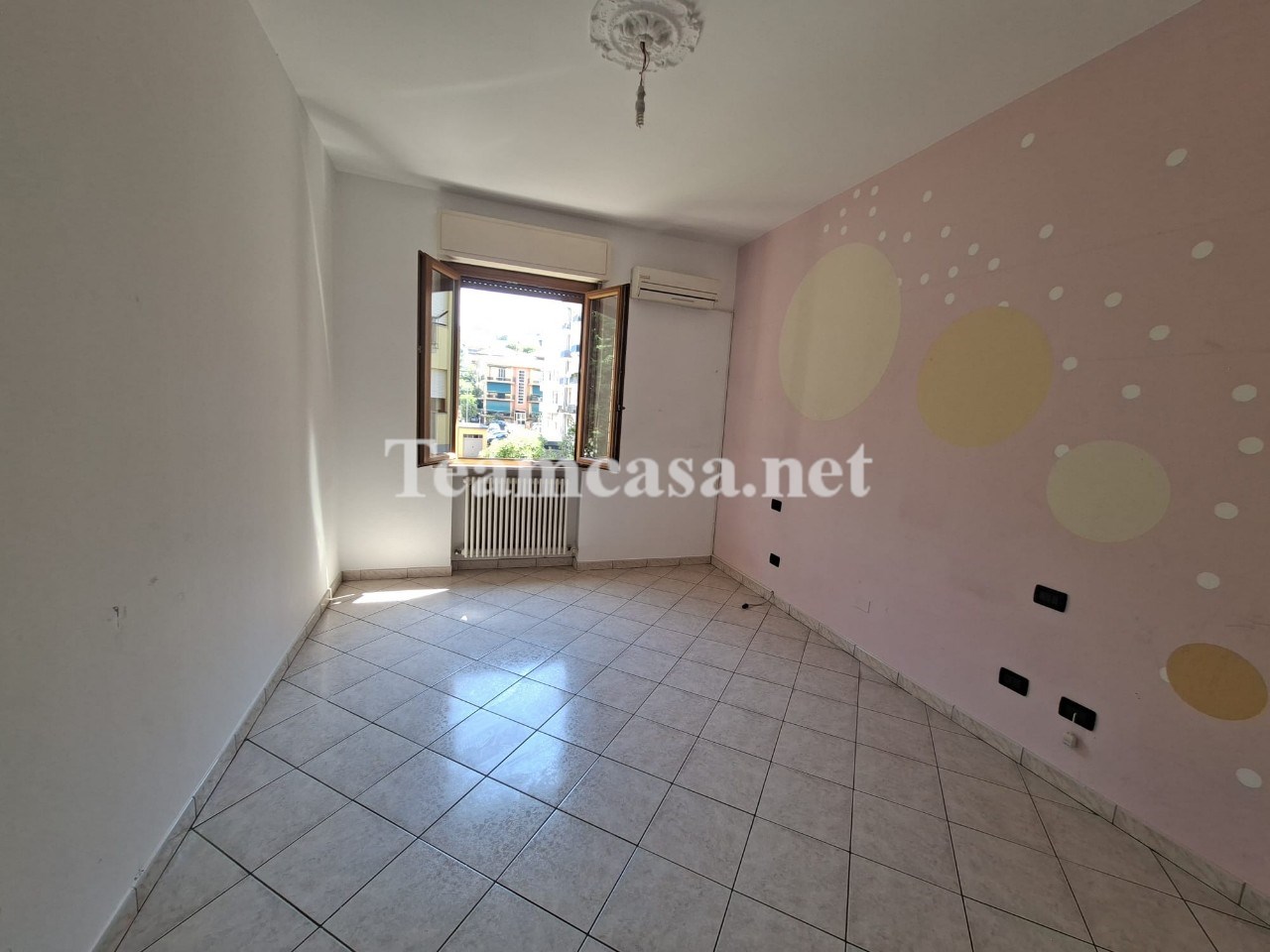 Quadrilocale con giardino a Pesaro
