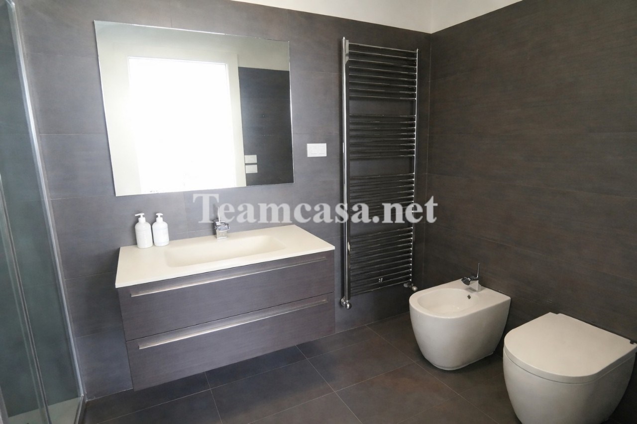 Bilocale con terrazzo a Pesaro