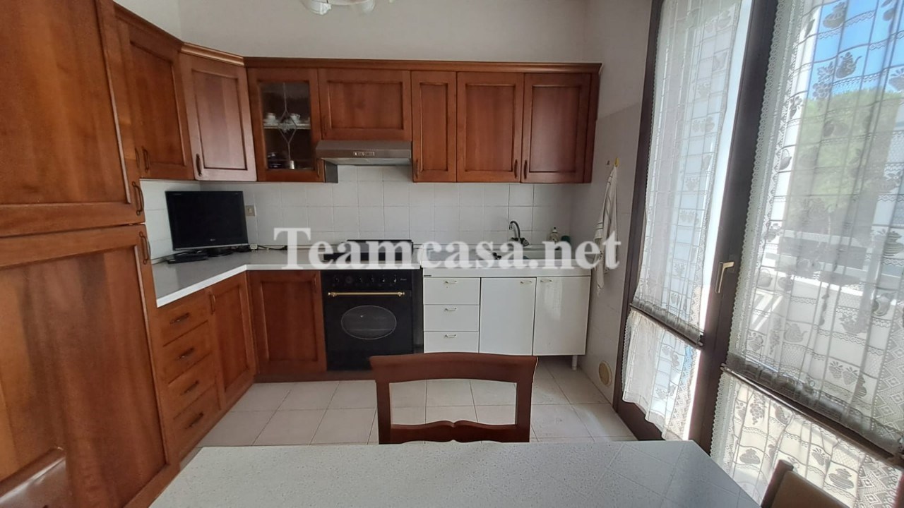 Trilocale con terrazzo a Pesaro