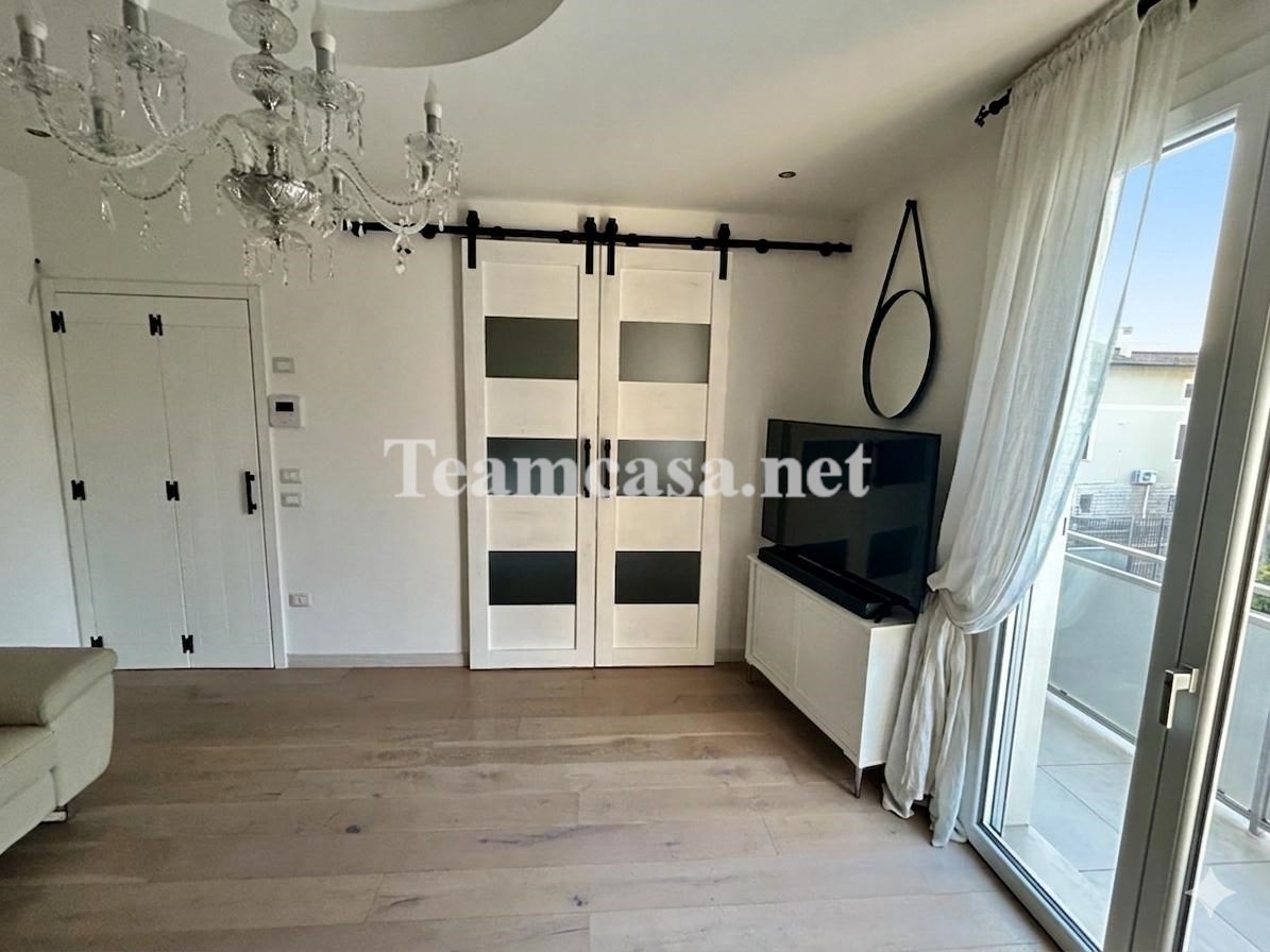 Villa con giardino a Pesaro