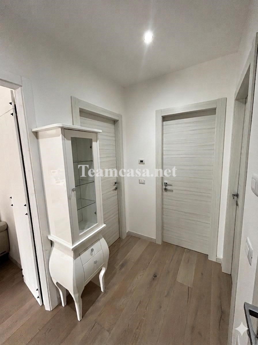 Villa con giardino a Pesaro