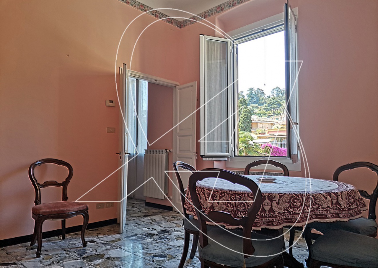 Quadrilocale arredato in affitto a Rapallo