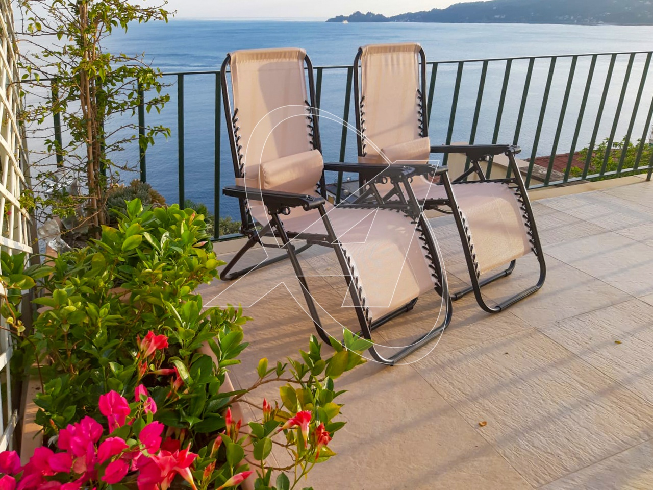 Trilocale arredato in affitto in via aurelia, Zoagli