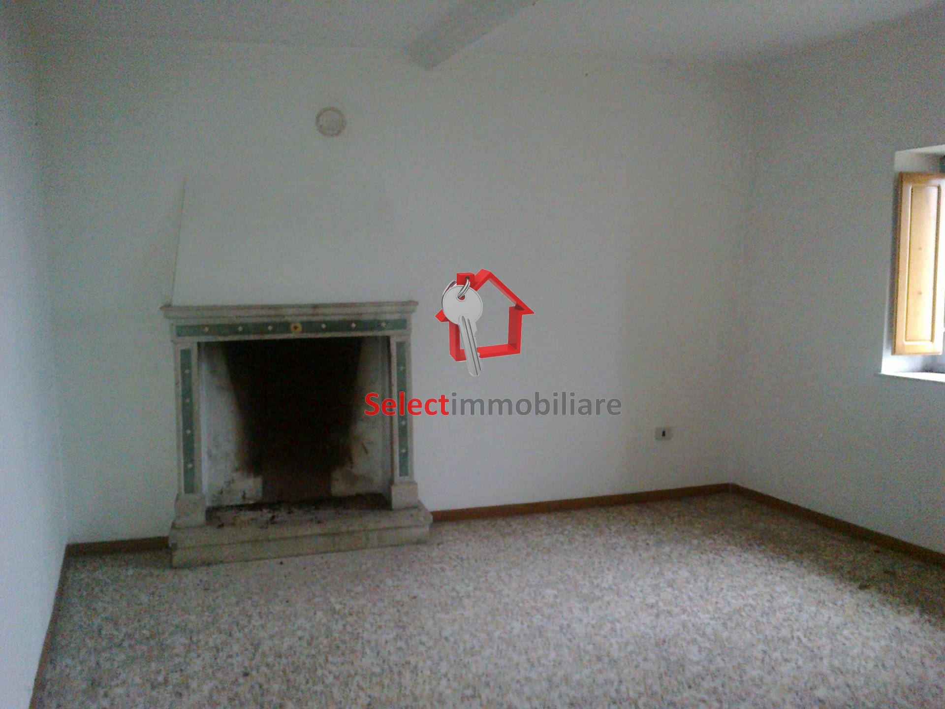 Appartamento in vendita a Borgo a Mozzano, Gioviano