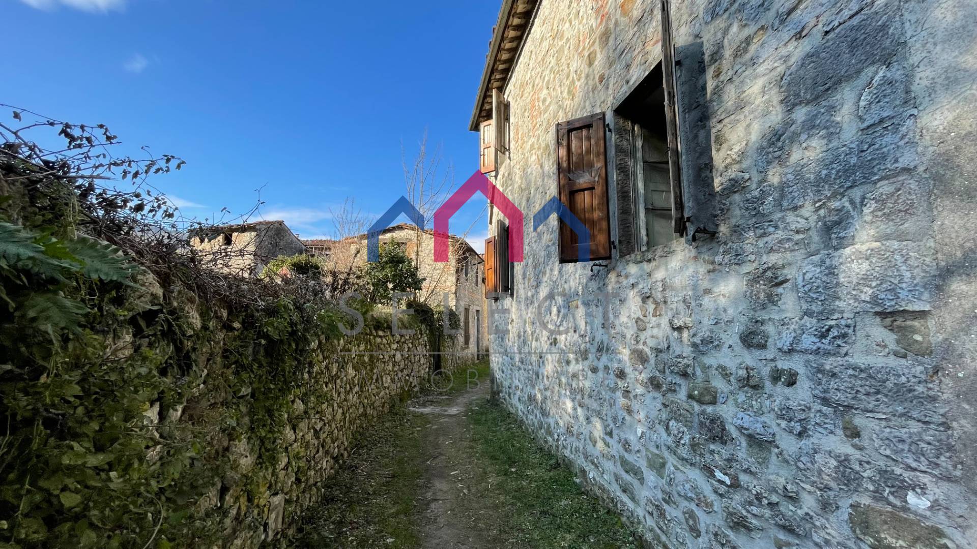 Terratetto in vendita a Borgo a Mozzano, San Romano
