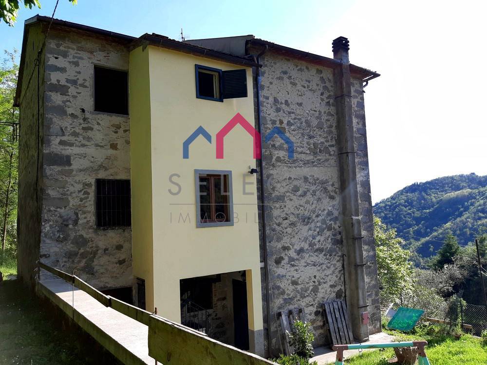 Casa singola in vendita a Bagni di Lucca, San Gemignano