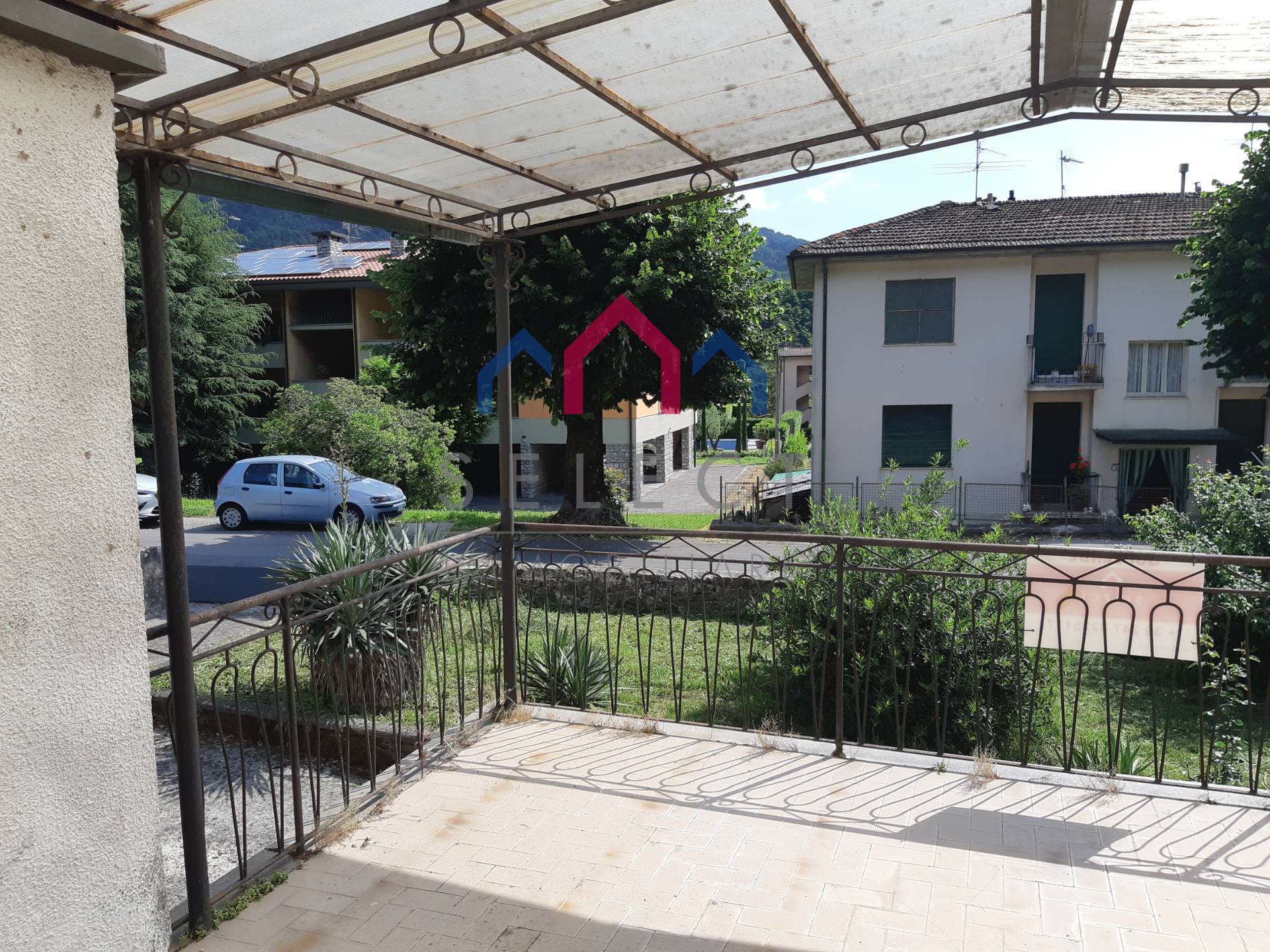 Terratetto in vendita a Borgo a Mozzano, Piano della Rocca