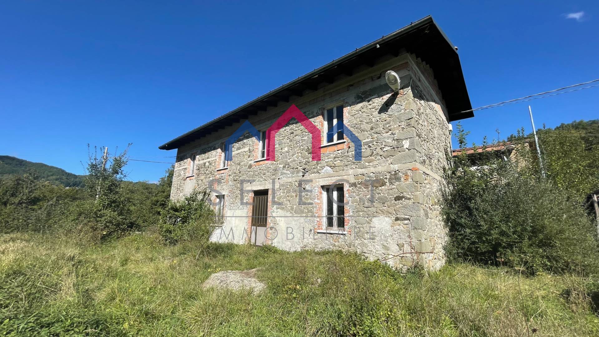 Rustico in vendita a Minucciano, Gorfigliano