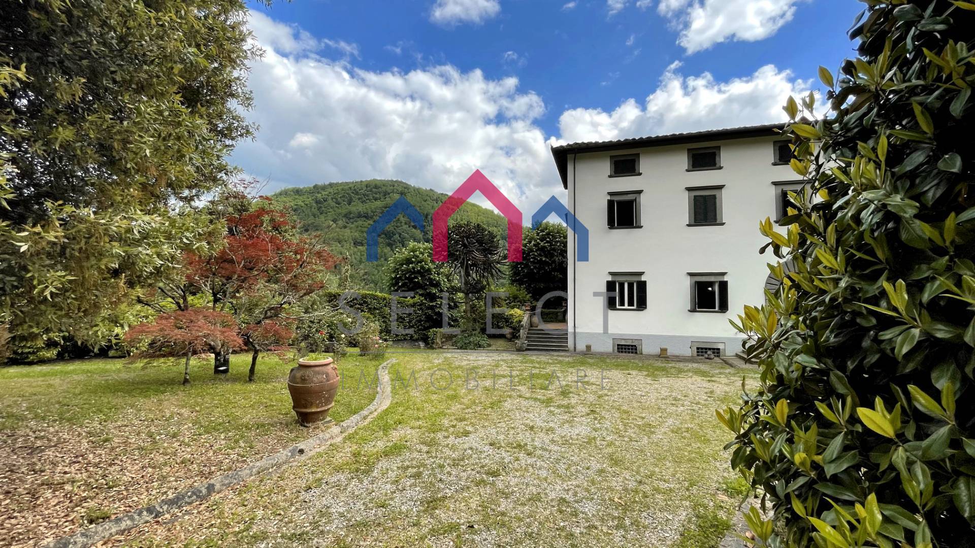 Villa in vendita a Bagni di Lucca