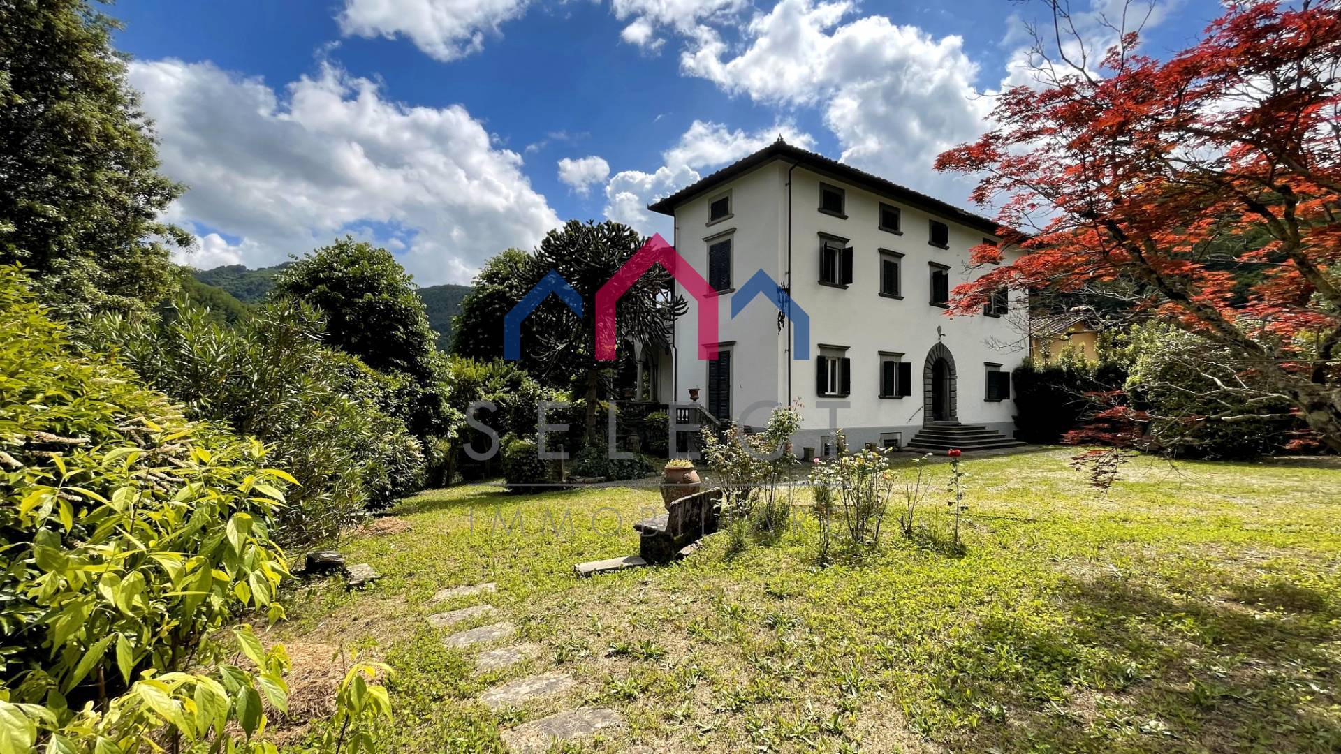 Villa in vendita a Bagni di Lucca