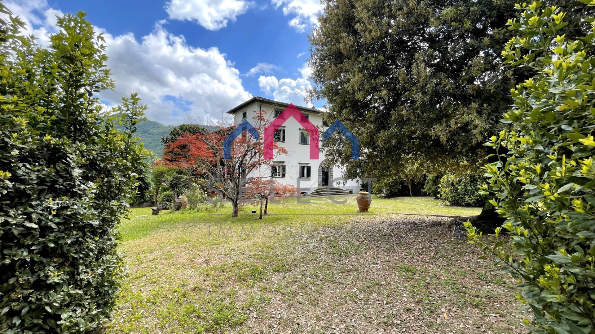 Villa in vendita a Bagni di Lucca