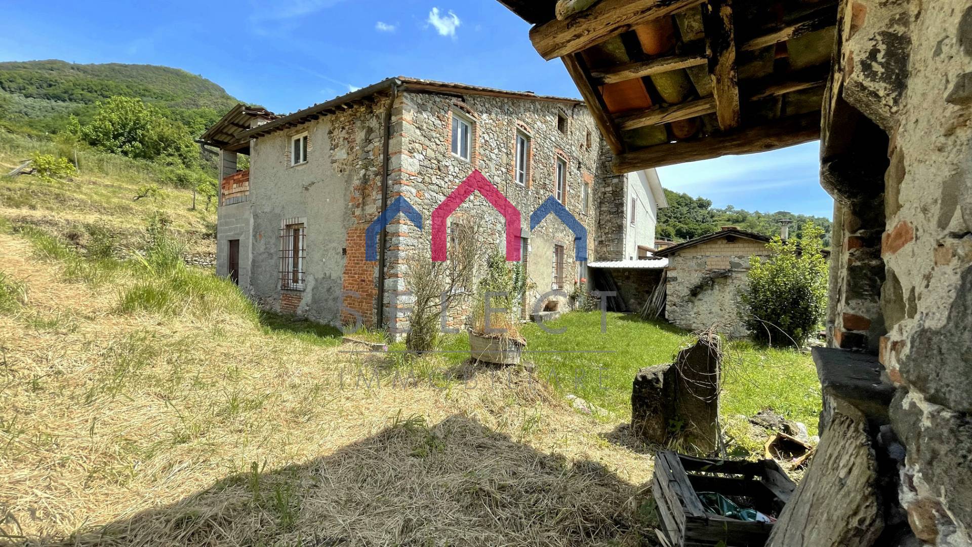 Rustico in vendita a Borgo a Mozzano, Valdottavo