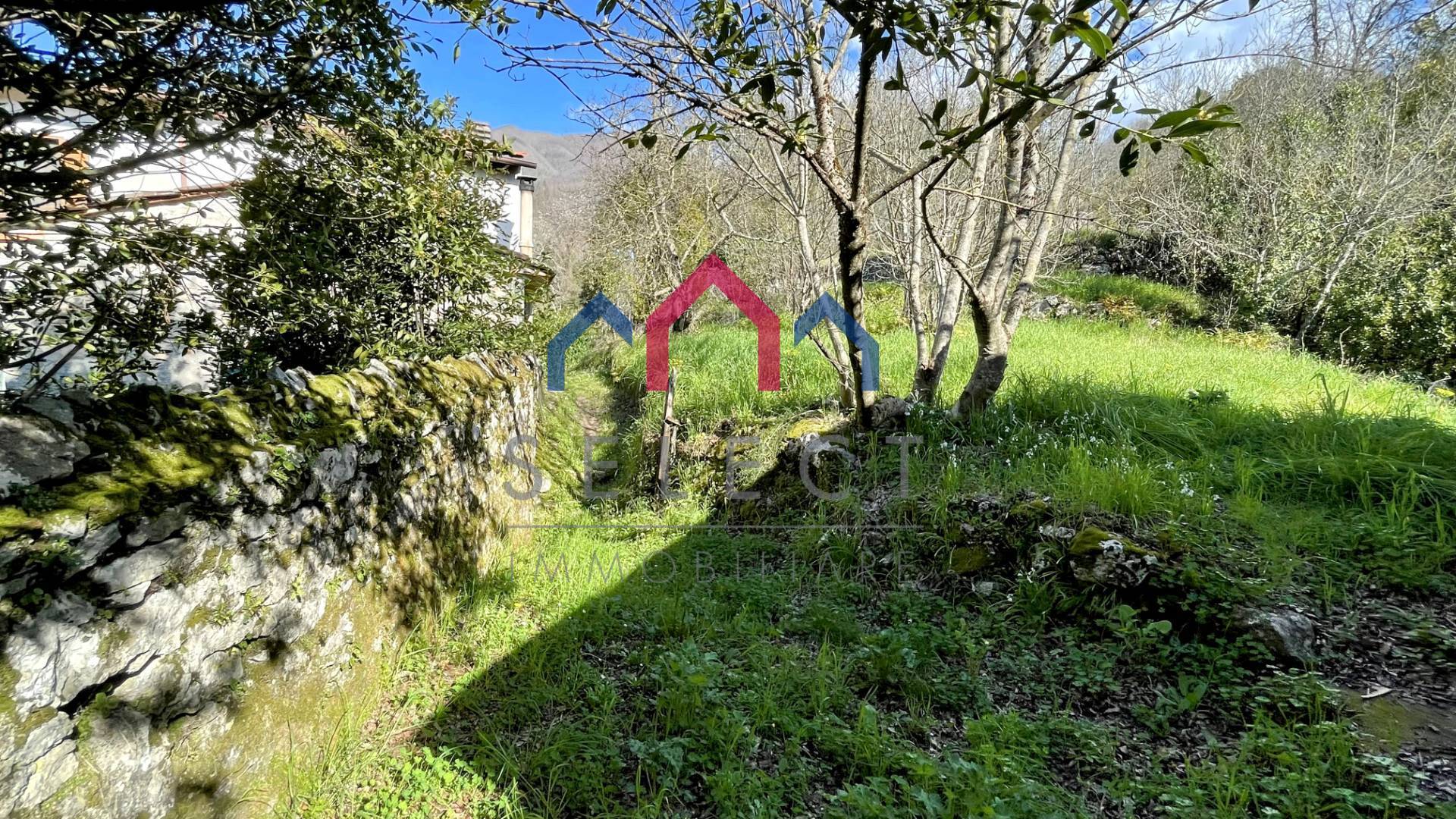 Rustico in vendita a Pescaglia, Villa a Roggio