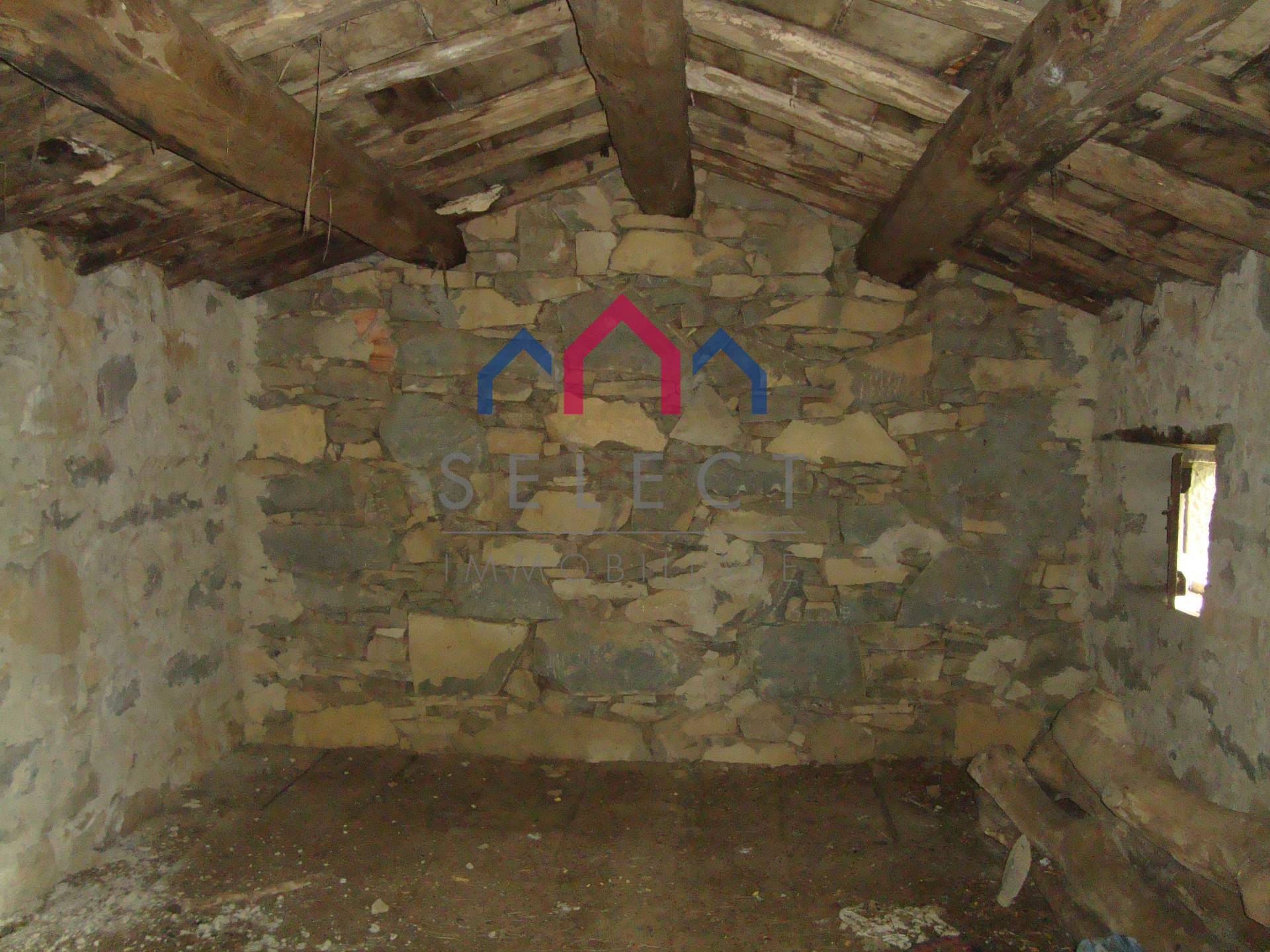 Rustico in vendita a Coreglia Antelminelli