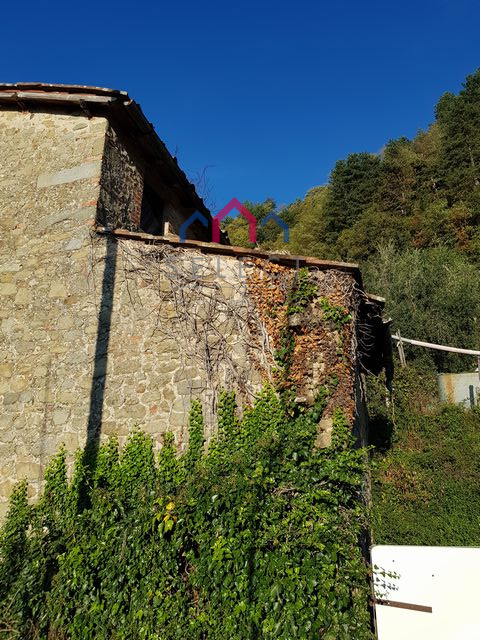 Rustico in vendita a Bagni di Lucca, Benabbio