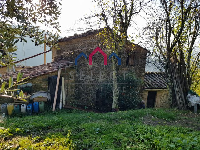 Rustico in vendita a Bagni di Lucca, Benabbio