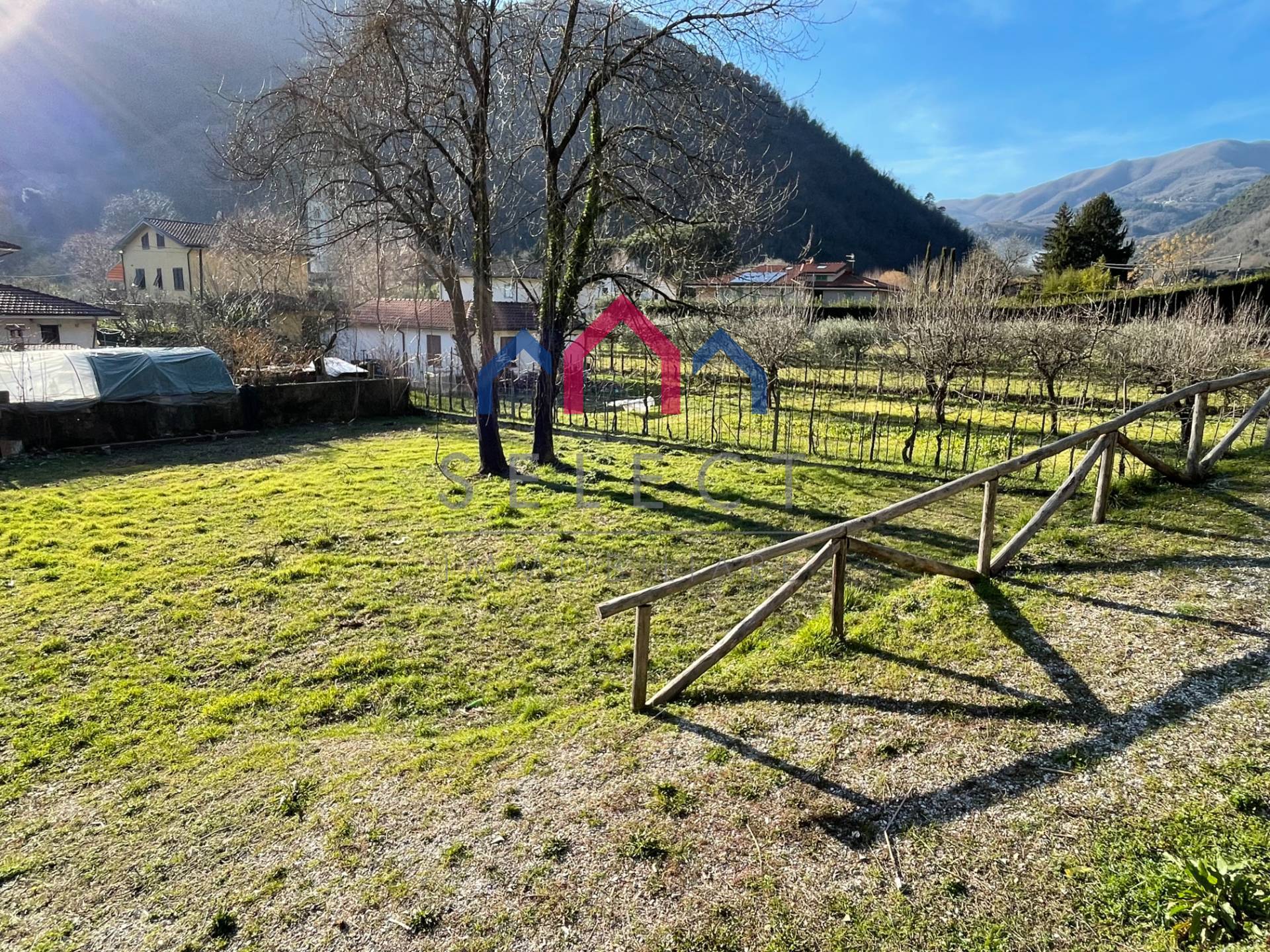 Rustico in vendita a Borgo a Mozzano, Diecimo