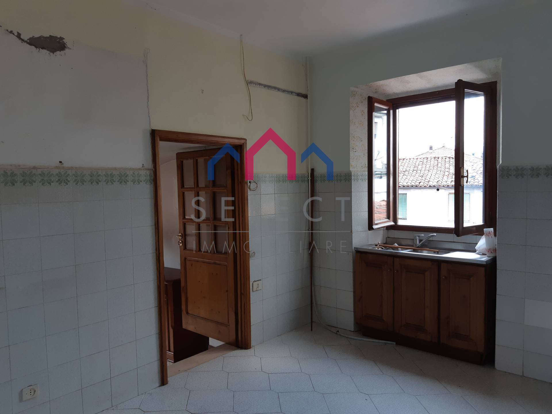 Appartamento indipendente in vendita a Barga, Fornaci di Barga