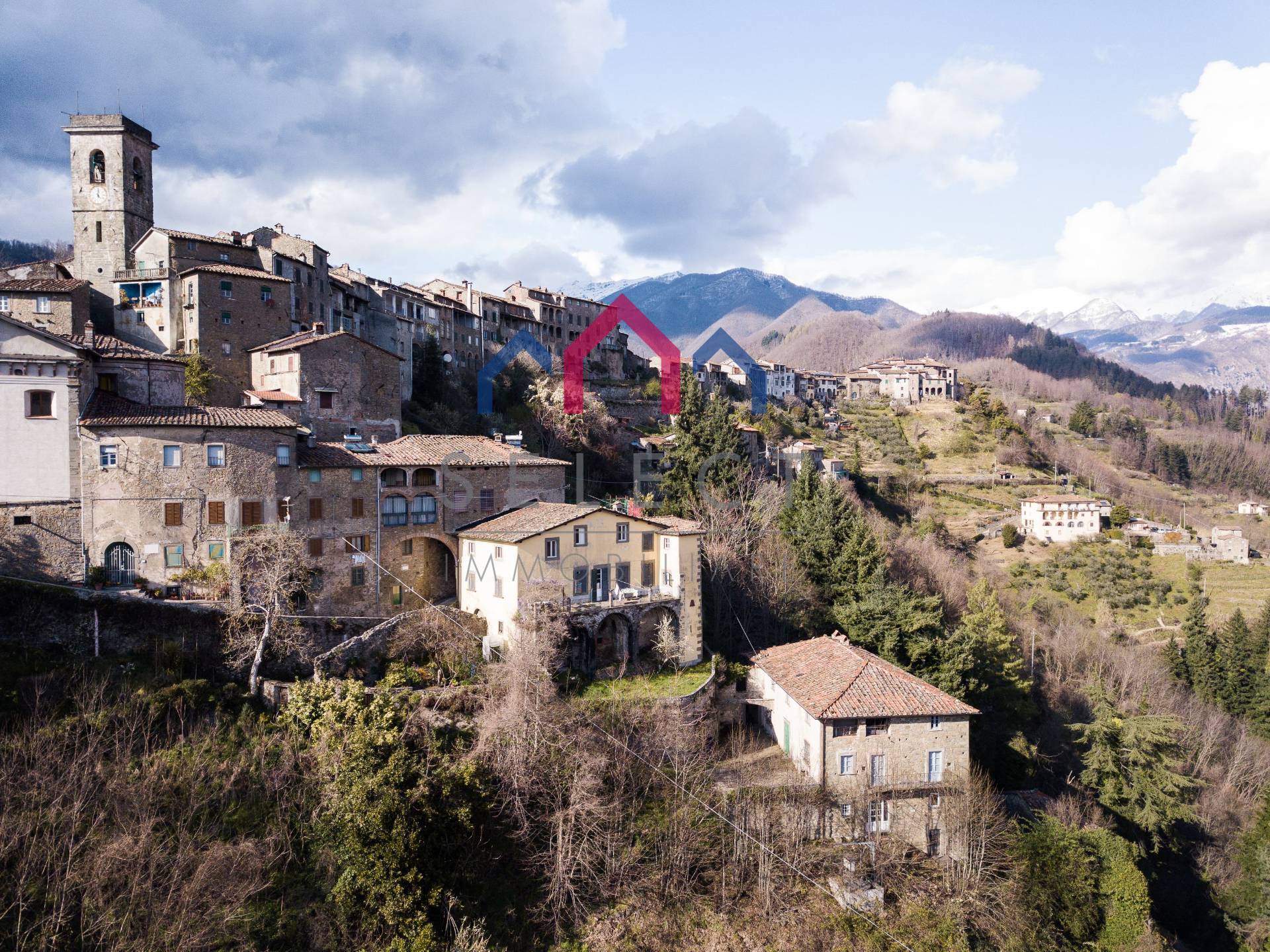 Appartamento indipendente in vendita a Coreglia Antelminelli, Tereglio