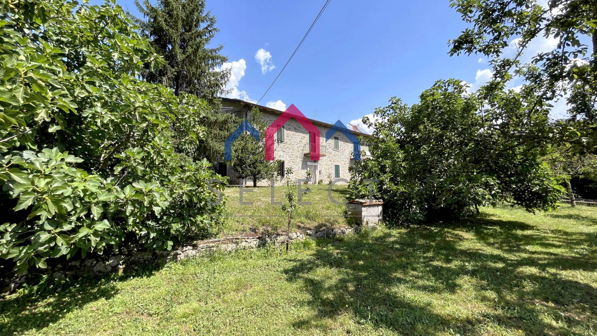 Rustico in vendita a Piazza al Serchio, Nicciano