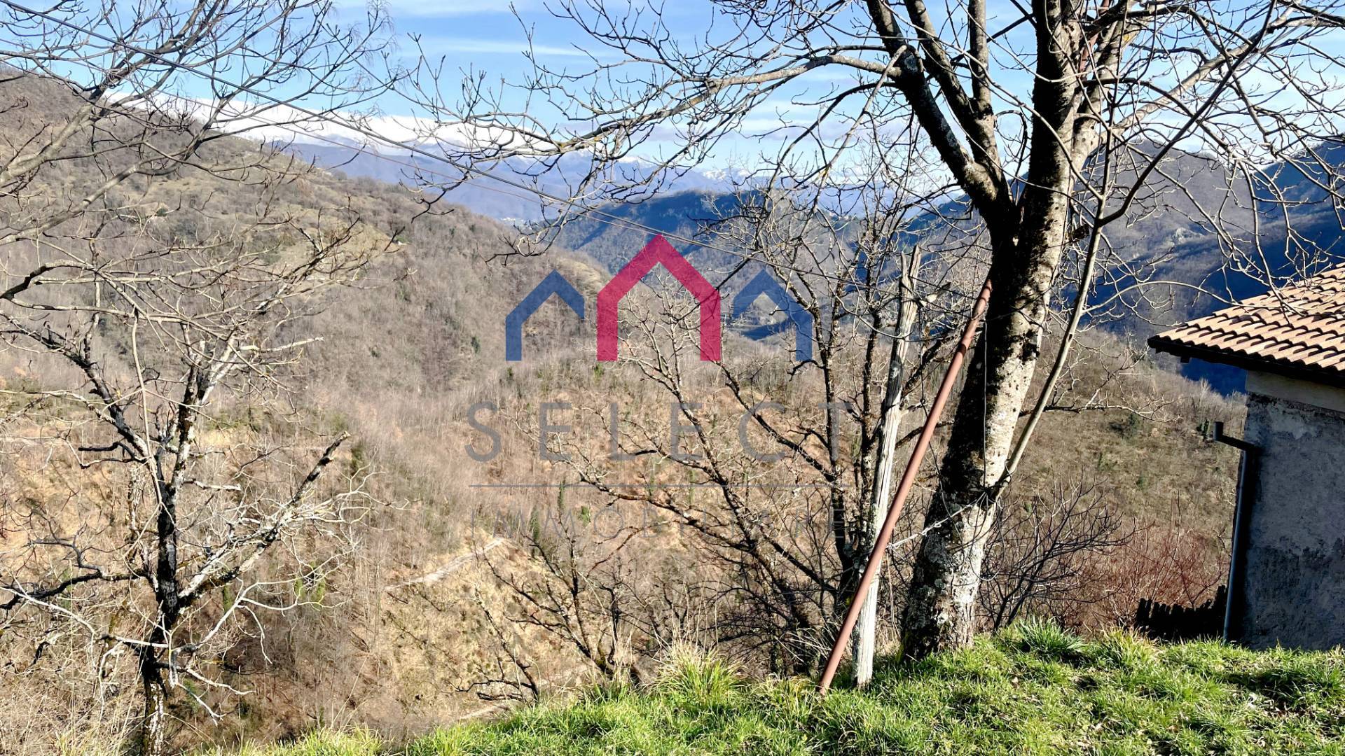 Rustico in vendita a Castelnuovo di Garfagnana