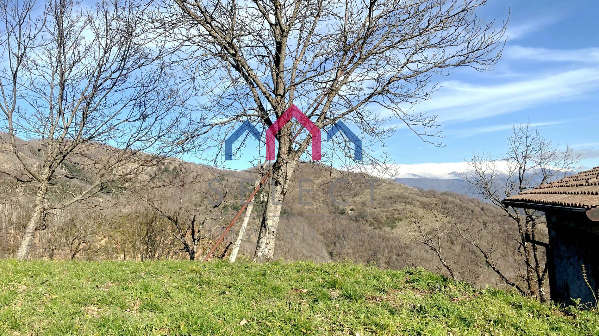 Rustico in vendita a Castelnuovo di Garfagnana
