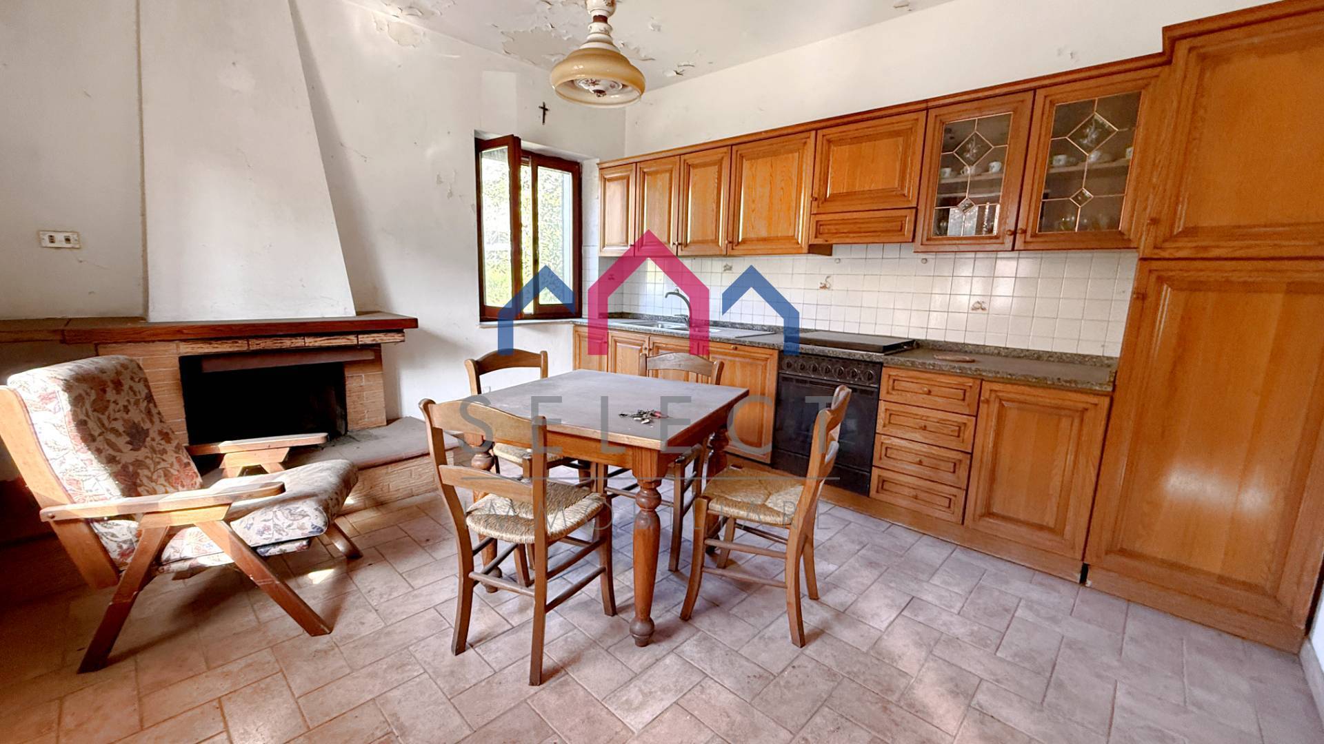 Casa indipendente in vendita a Villa Basilica